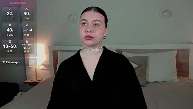 HermioneMoon online show from 04/03/26, 03:29