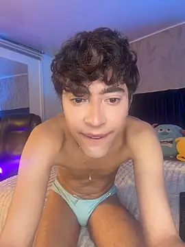 MatthewMoore  online show from 03/29/26, 12:45