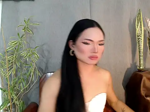 rainexox1 online show from 03/06/26, 12:27