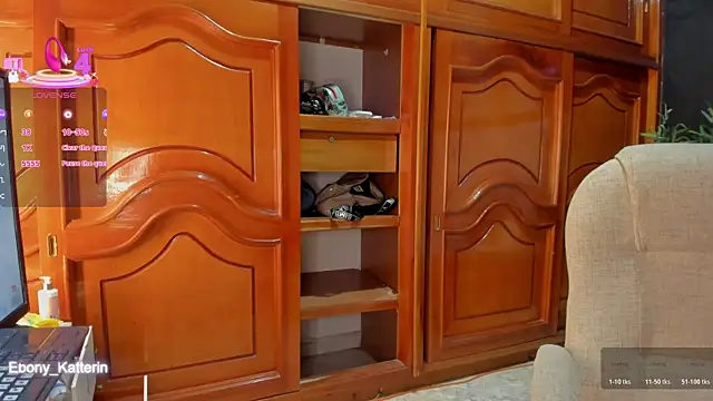 ebony katterin online show from 04/13/26, 12:09