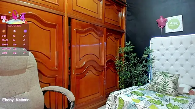 ebony katterin online show from 03/09/26, 11:58