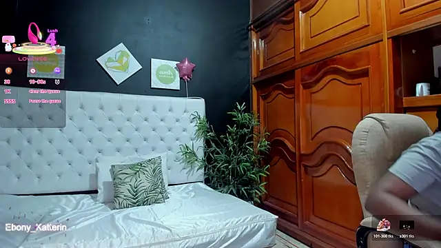 ebony katterin online show from 04/04/26, 11:17