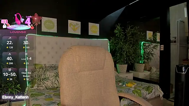 ebony katterin online show from 04/17/26, 12:19