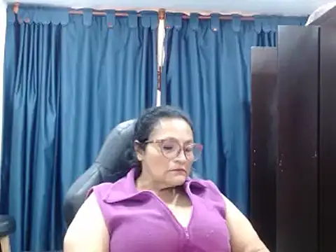  BellaNocturna online show from 04/14/26, 10:26