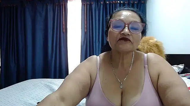  BellaNocturna online show from 07/28/26, 07:15