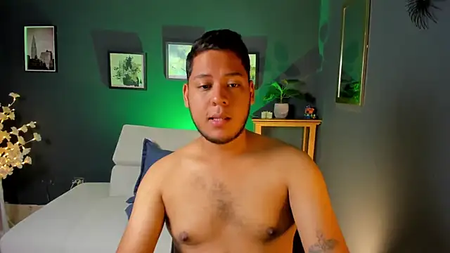 Akon 2XXX online show from 04/12/26, 02:20