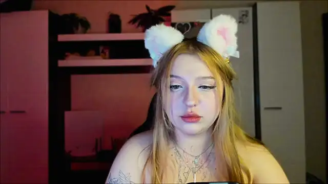 EllieQuttie online show from 03/03/26, 03:41