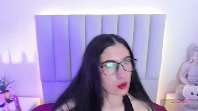 Cataa Hill online show from 04/19/26, 03:07