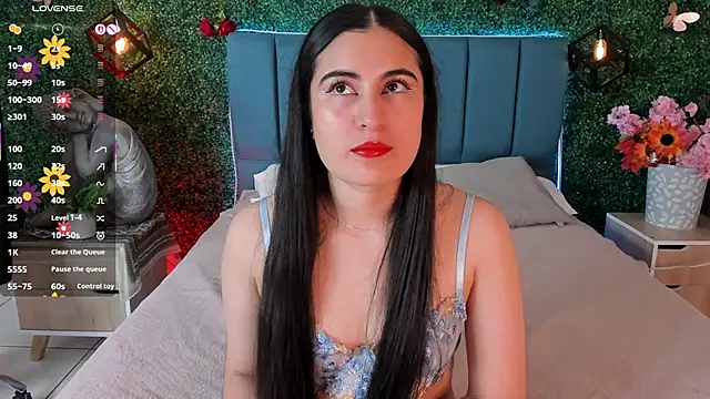Snapshot of Cataa_Hill chatting on 06/10/26, 03:19 Cataa Hill online show from 06/10/26, 03:19