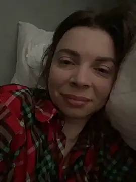 Luna2547 online show from 04/04/26, 04:52