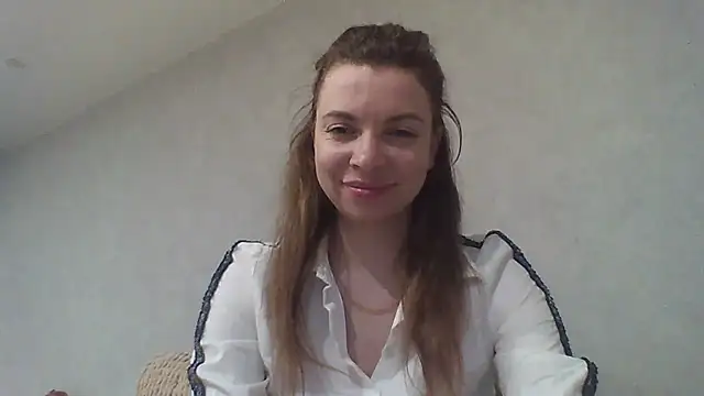 Luna2547 online show from 03/21/26, 06:34