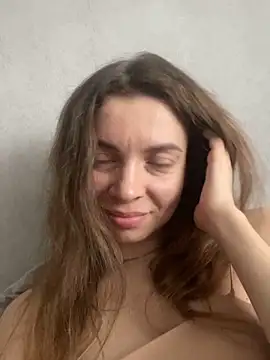 Luna2547 online show from 03/04/26, 10:34