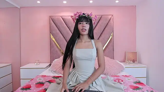 chloe larson online show from 03/10/26, 11:25