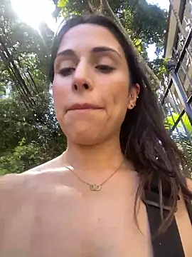 sweetwanda online show from 04/02/26, 02:57