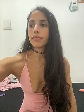 sweetwanda online show from 04/15/26, 08:09