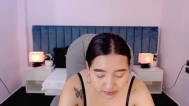 taylor kelsiee online show from 03/05/26, 12:24