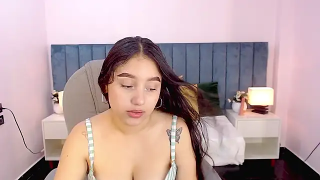 taylor kelsiee online show from 03/06/26, 12:22