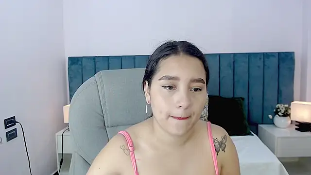 taylor kelsiee online show from 04/02/26, 12:34