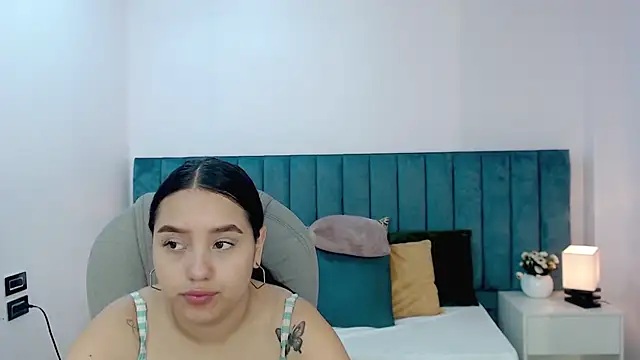 taylor kelsiee online show from 03/12/26, 12:20