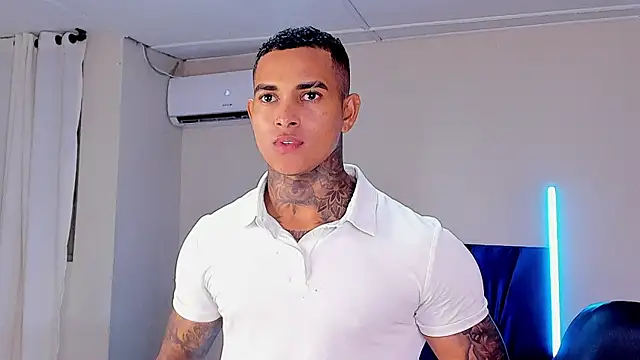 tyler bell  online show from 04/09/26, 03:52