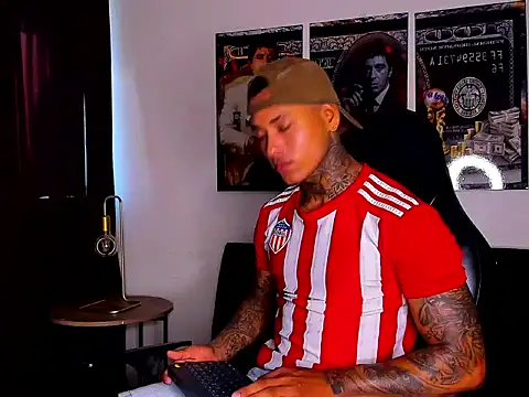 tyler bell  online show from 03/10/26, 01:37