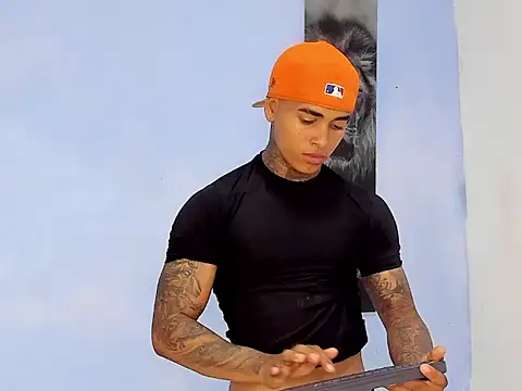 tyler bell  online show from 05/13/26, 02:40