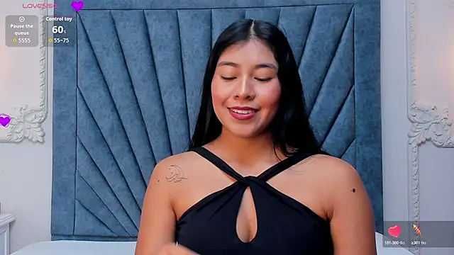 Leandra-Johnson online show from 04/07/26, 01:57