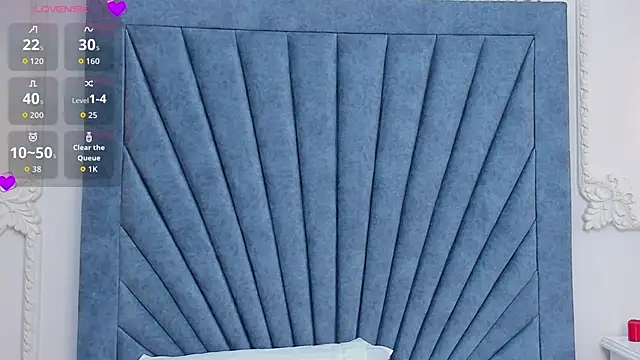 Leandra-Johnson online show from 03/28/26, 01:34