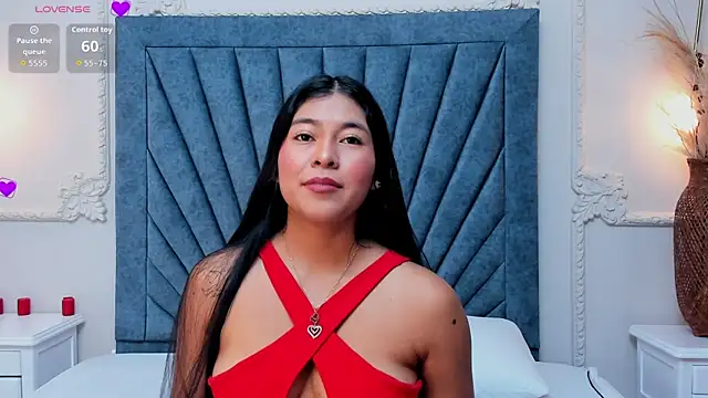 Leandra-Johnson online show from 04/13/26, 01:37