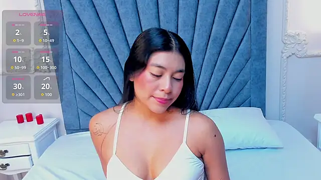 Leandra-Johnson online show from 05/23/26, 01:32