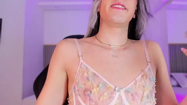 ashvalentine  online show from 03/10/26, 07:40