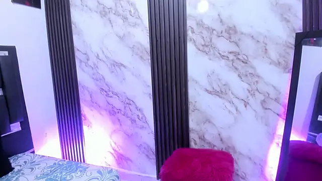 Nina vegas online show from 06/02/26, 01:55