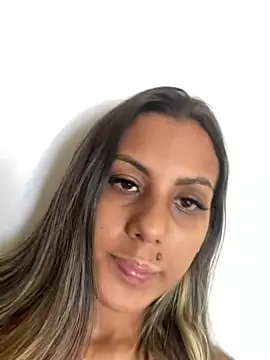 kifanyy online show from 04/08/26, 01:01