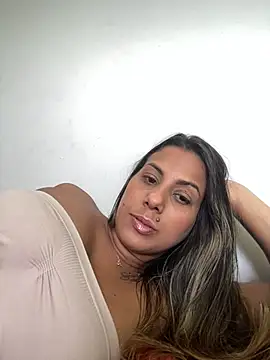 kifanyy online show from 05/06/26, 04:00