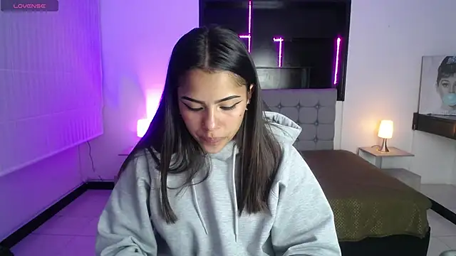  chloe 1 online show from 03/25/26, 01:54