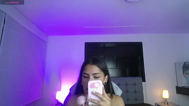  chloe 1 online show from 03/21/26, 07:40