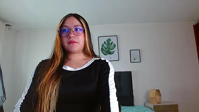 Snapshot of samanthachop chatting on 06/30/26, 01:33 samanthachop online show from 06/30/26, 01:33