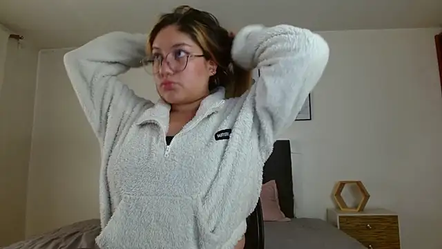 Snapshot of samanthachop chatting on 06/03/26, 01:34 samanthachop online show from 06/03/26, 01:34