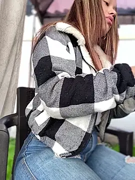 Baby Pink Love online show from 04/04/26, 01:06