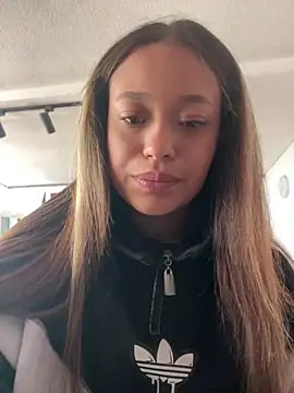 Baby Pink Love online show from 04/13/26, 06:12