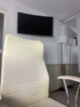 Baby Pink Love online show from 04/16/26, 09:39