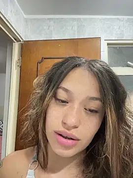 Baby Pink Love online show from 05/05/26, 02:47