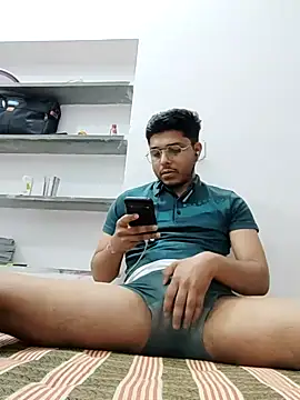 boyzyzyzzl online show from 03/02/26, 08:05