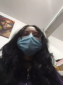 Naomimolie online show from 03/24/26, 11:10