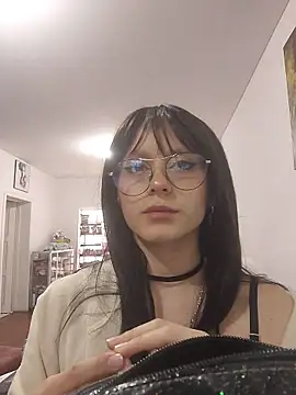 Naomimolie online show from 03/27/26, 12:17