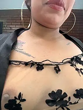 Cherry Charlottee online show from 04/08/26, 07:26