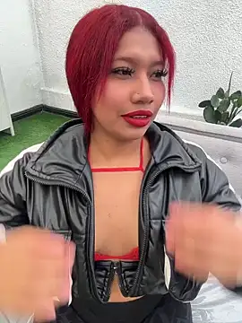 Snapshot of Cherry_Charlottee chatting on 05/21/26, 07:44 Cherry Charlottee online show from 05/21/26, 07:44