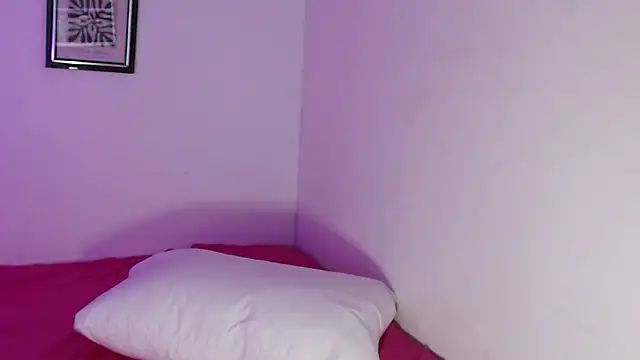 Scarlett Cherry  online show from 04/02/26, 07:20