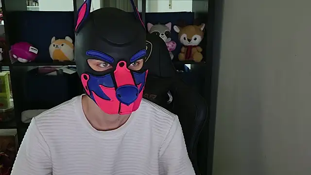 Snapshot of MellPUP chatting on 04/13/26, 09:30 MellPUP online show from 04/13/26, 09:30