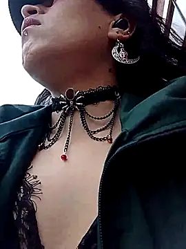 jaade doll online show from 03/10/26, 01:15